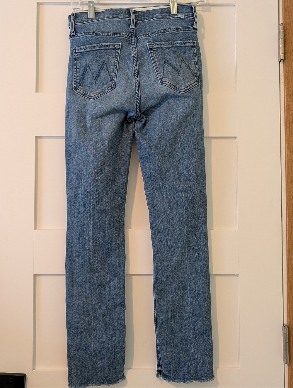 MOTHER The Mid Rise Dazzler Ankle Fray Jeans 26 We The Animals Blue Denim